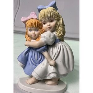 Papel Freelance Porcelain Figurine Two Girls Hugging Sisters Friends Vintage